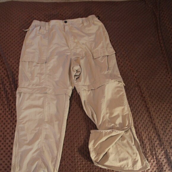 Pants, hiking light tan, converts to shorts. Size XL. Real Legends. Like new. - Picture 9 of 13